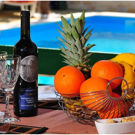 & Heated Pool 1 *