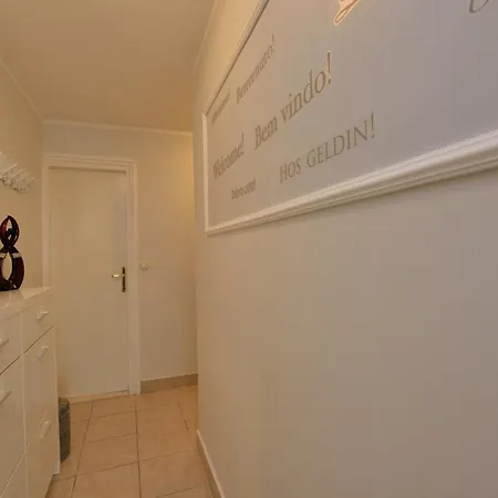 & Heated Pool 1 Apartment Sukosan